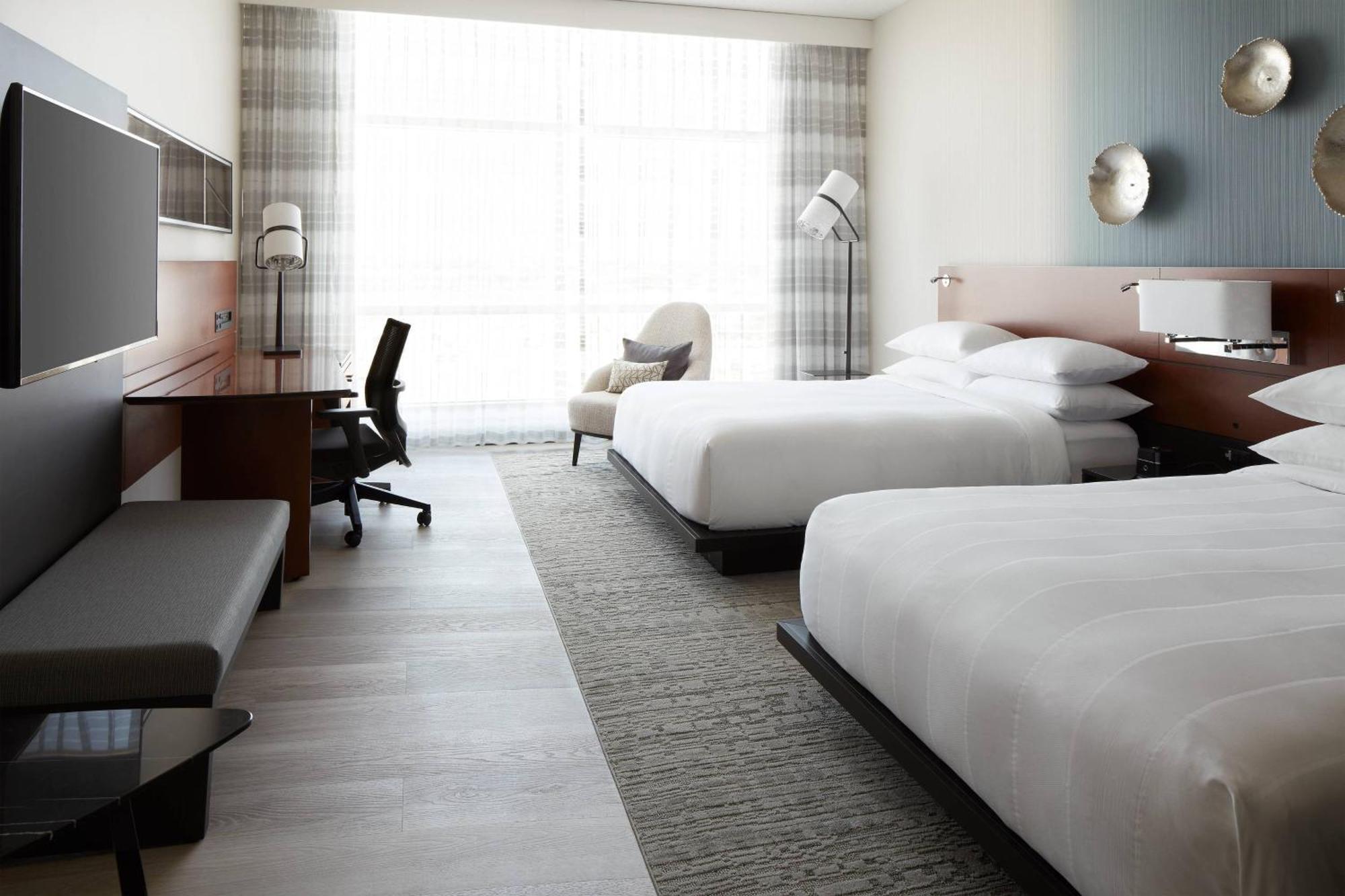 มอนทรีออล แอร์พอร์ต แมริออท อิน - เทอร์มินอล โฮเต็ล Hotel ดอร์วาล ภายนอก รูปภาพ